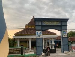 Oknum Perangkat Desa Kampanye Caleg Anak Kades, Bawaslu Jombang Akan Segera Rapat Pleno