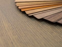 5 Kelebihan Pasang Lantai Vinyl di Kantor, Simak Sebelum Diaplikasikan!