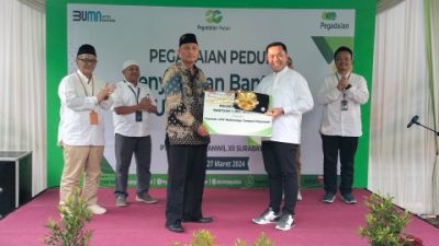 PT Pegadaian Peduli Serahkan Bantuan Mobil Ambulance ke Yayasan Walisongo dan Klinik Pratama Medika Pegadaian Surabaya