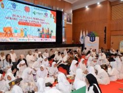 Santuni 1.000 Anak Yatim, Forum CSR Indonesia Rasakan Nikmatnya Berbagi