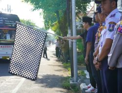 Bupati Trenggalek Berangkatkan 7 Bus Balik Gratis Tujuan Surabaya