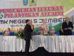Pengukuhan Lulusan dan Pelantikan Alumni SMKN 5 Jember
