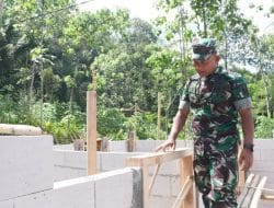 Viral Aksi Danrem 081/DSJ Naiki Bangunan Rumah, Simak Faktanya