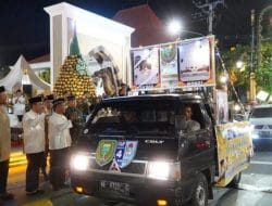 Bersama Pj. Walikota dan Ketua DPRD Kota Madiun, Danrem 081/DSJ Lepas Peserta Takbir Keliling