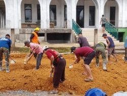 Semangat Hari Minggu, Satgas TMMD ke-120 Kodim 0316/Batam