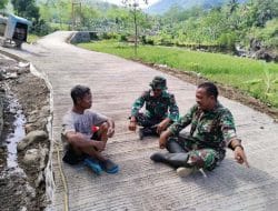 Obrolan Santai di Desa Sijenggung Harmoni TMMD Reguler ke-120