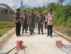 Penutupan TMMD Reguler ke-120 di Banjarnegara Kades Sijenggung Dampingi Irdam IV/Diponegoro