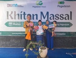 Kantor PT Pegadaian Kanwil XII Surabaya Gelar Khitan Massal di Kantor Cabang Pegadaian Nganjuk