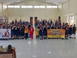Meningkatkan Keterampilan Public Speaking di SD dan SMP Tarsisius 2 bersama Coach Priska Sahanaya, PRONAS, SINOTIF, dan AGATIS