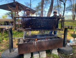 Janenake, Berapapun Orangnya Satu Ikan Saja Usaha Kuliner yang Unik