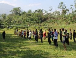 Satgas TMMD Ke 121 Kodim 0820/Probolinggo Adakan Olahraga Bersama Warga