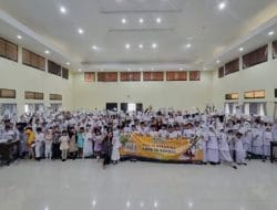 Workshop Sukses: Teknik Presentasi Bersama Priska Sahanaya di SD Putra 1