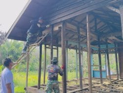 Satgas TMMD Reguler Ke-121 TA. 2024 Lakukan Pembongkaran RTLH untuk Bapak Sarginen di Desa Manyahi