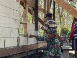 Pemasangan Bata Ringan RTLH TMMD Reguler Ke-121: Upaya Perbaikan Hunian di Desa Manyahi