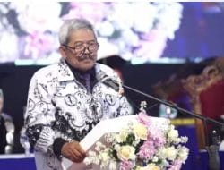 Wisuda ke-25 STKIP PGRI Pacitan: 242 Lulusan Dirayakan di Gedung Baru Students Hall