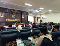 Usai di Lantik, DPRD Trenggalek Lakukan Rapat bentuk Unsur Pimpinan dan Fraksi-fraksi