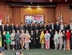 Inilah Ketua dan Wakil DPRD Depok Resmi Dilantik Periode 2024-2029