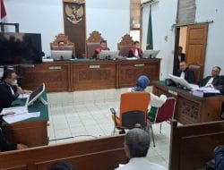 Pengacara Doktor Ike Farida Ancam Massa Aksi Pendukung Penegakan Hukum Sumpah Palsu