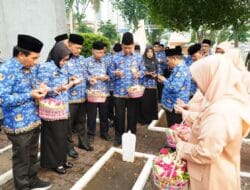 Pemkab Sidoarjo Peringati HUT KORPRI Ke-53, Ziarah ke TMP Kusuma Bangsa