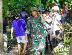 Sinergitas TNI Percepat Rehabilitasi Pasca Bencana di Ponorogo