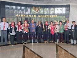 Sah!MK Putuskan Usia Pensiun Notaris Hingga 70 Tahun Dengan Syarat