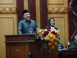 Sidang Paripurna DPRD Sidoarjo Tetapkan Bupati dan Wabup Terpilih 2025-2030