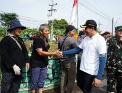 Pimpin Jihad Rawat Kali di Sungai Desa Klurak, Plt. Bupati Sidoarjo: Bentuk Komitmen Bersama untuk Cegah Banjir