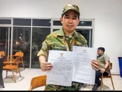 Bupati Jember Muhamad Wafait Menandatangi SK dan SE,ditengah Mengikuti Retret di Akmil Magelang