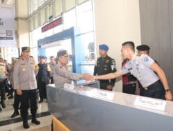 Pastikan Mudik Aman dan Nyaman, Kapolda Metro Jaya Tinjau Terminal Pulogebang
