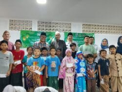 Ramadhan 2025, Dekot Jakut Berikan Santunan Kepada Anak Yatim