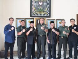 Rangkul Seluruh Masyarakat, Danrem 081/DSJ Sambangi 2 Perguruan Silat di Madiun