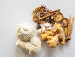 11 Tanaman Herbal untuk Nyeri Otot dan Sendi: Manfaat dan Khasiat nya