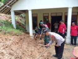 Longsor di Pacitan, Putus Jalan Kabupaten dan Timbun 2 Rumah Warga