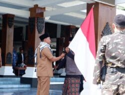 Kenang Jasa Pendiri Ponpes Tremas, Dandim Pacitan Hadiri Kirab Panji Pusoko Negoro