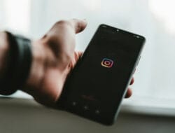Percuma Feed Estetik Kalau Story Sepi: Strategi Bisnis Di Instagram 2025