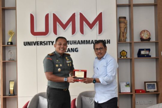 Audensi Dandim 0818 dengan Rektor UMM