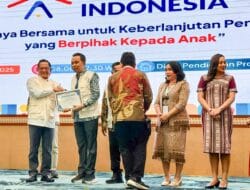 Bupati Jember Gus Fawait Raih Penghargaan Nasional di Bidang Pendidikan