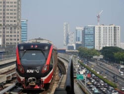 LRT Jabodebek Tingkatkan Pengamanan Jelang Kegiatan Massa di Jakarta, Imbau Pengguna Utamakan Kenyamanan dan Keselamatan