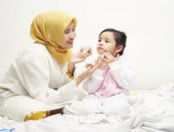 Menavigasi Tantangan Mompreneur di Indonesia