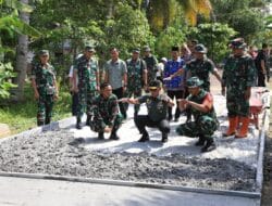 Pastikan Kualitas, Irdam Tinjau Jalan Rabat Beton
