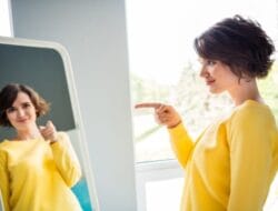 Mudah Tergoda Kesenangan Sesaat? Simak Cara Menabung di Bank untuk Jangka Panjang