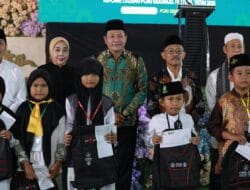 Dapat Gelar Bapak Yatim Piatu Sidoarjo, Bupati Subandi Ajak Seluruh Elemen Peduli Anak Yatim Piatu
