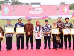 Jatim Tercepat Bentuk Koperasi Merah Putih, Gubernur Khofifah Tegaskan Unit Usaha KMP Harus Sinergi Dengan UKM Setempat