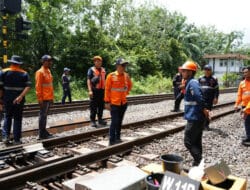KAI Divre III Palembang Antisipasi Cuaca Ekstrim, Jaga Petak Jalur Rel KA Daerah Rawan Bencana