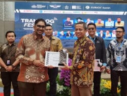 Dukung Pendidikan Logistik, KAI Logistik Raih Penghargaan Translog Fest 2025