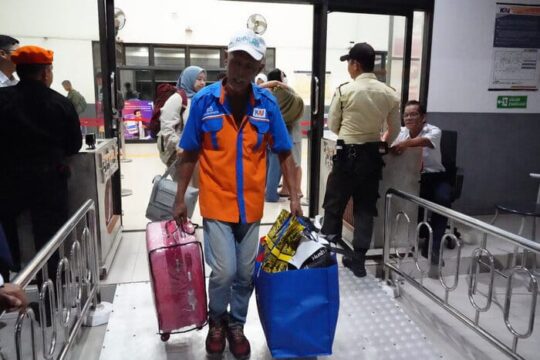 KAI Divre III Palembang Ingatkan Kembali Ketentuan Bagasi Penumpang Maksimal 20 Kg