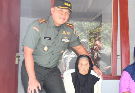 Sentuhan Kemanusiaan untuk Mbah Semi di Usia Senja