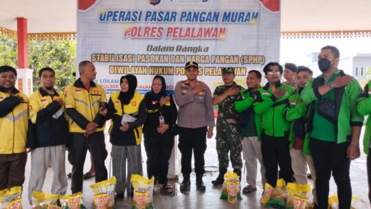 Polres Pelalawan Gelar Operasi Pangan Murah