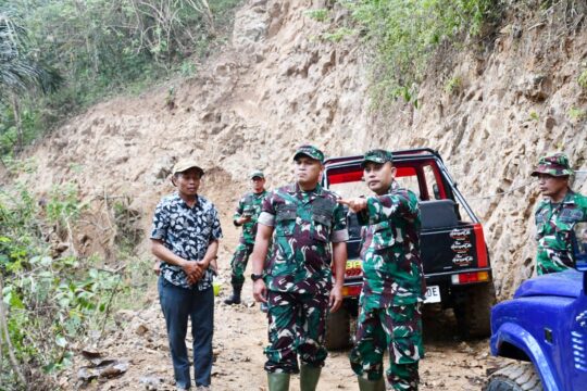Dorong Perekonomian Warga, TNI Siap Buka Jalan Baru di Kota 1.001 Goa