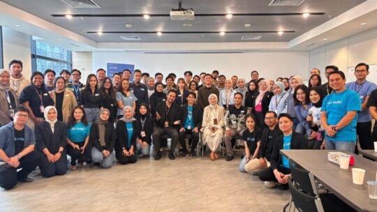 Kolaborasi Paragon dan MiiTel: Ubah Call Center Jadi Value Center dengan AI